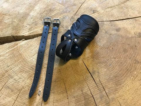 Dosenhalter & Getränkehalter aus Leder in schwarz