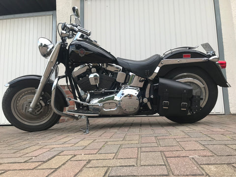 Hulk Schwarz Schwingentasche mit Flaschenhalter passend für Harley-Davidson Softail