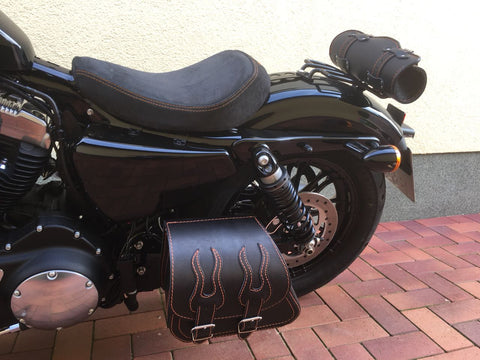 Sporty Flame Orange Schwingentasche passend für Harley-Davidson Sportster